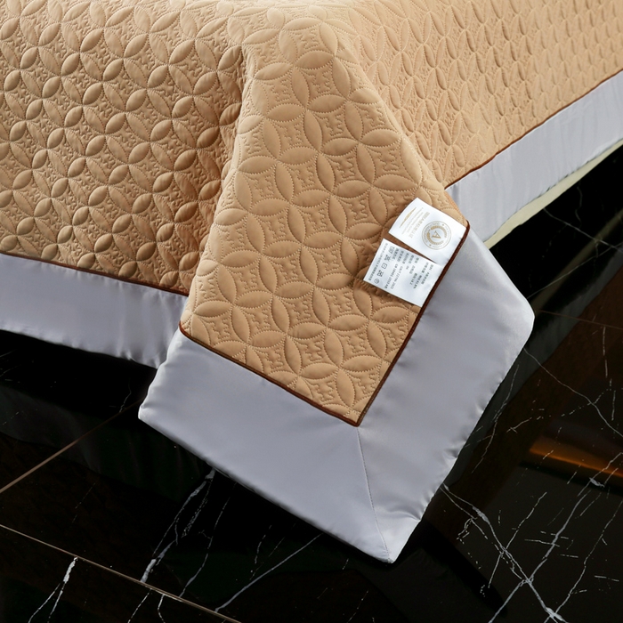 91家纺网 家纺一手货源 找家纺 OL家纺2025新款凉感丝夏被床盖款三件套 摩卡棕