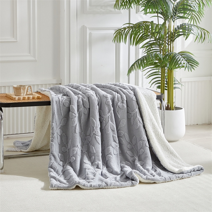 91家纺网 家纺一手货源 找家纺 温宁2025新款跨境外贸专供树叶毯 树叶-银灰