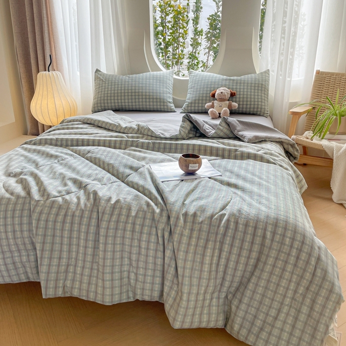 91家纺网 家纺一手货源 找家纺 老帅的工厂店 2025新款云朵棉无印风格子夏被 咖大格