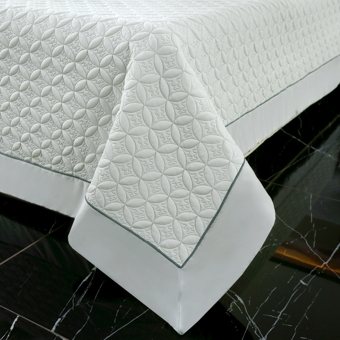 91家纺网 家纺一手货源 找家纺 OL家纺2025新款凉感丝夏被床盖款三件套 浅米灰