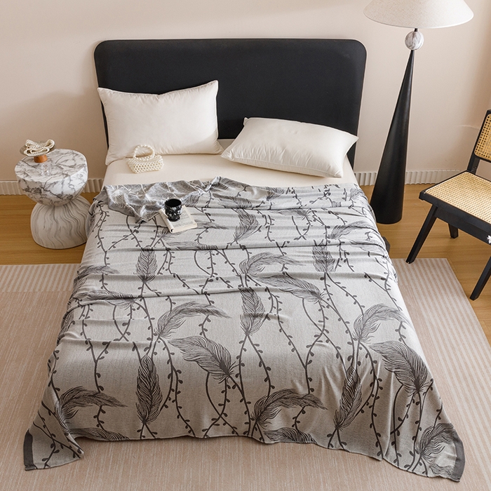 91家纺网 家纺一手货源 找家纺 朴尔家纺-2025年新款柔滑竹纤维双层纱布冷感毯毛巾被 扶摇-灰