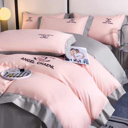 91家纺网 家纺一手货源 找家纺 KA家纺 2025春夏新品60S全棉绣花礼盒装四件套-相约系列 相约少女粉