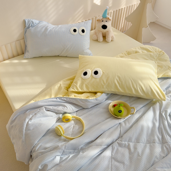 91家纺网 家纺一手货源 找家纺 老帅的工厂店 2025新款多巴胺水洗云朵棉大眼睛系列夏被四件套 海盐芝士