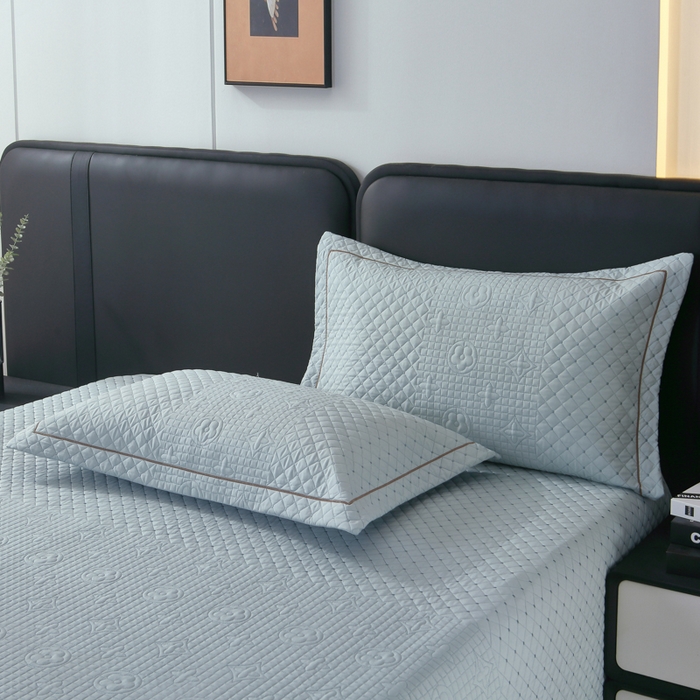 91家纺网 家纺一手货源 找家纺 OL家纺2025新款玉锦缎纯色床盖三件套-巴格莉 深蓝