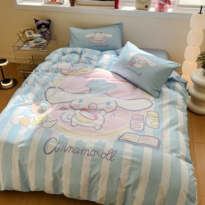 91家纺网 家纺一手货源 找家纺 蓝邻家纺 2025新款全棉大版三丽鸥四件套系列 竖条大耳狗