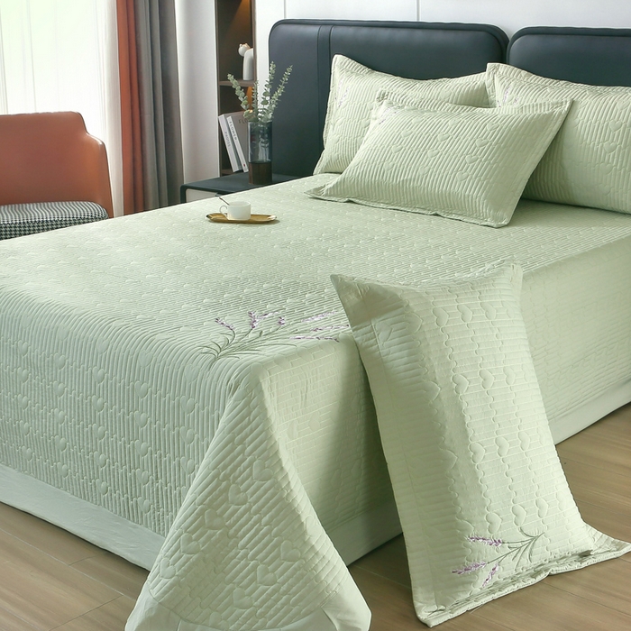 91家纺网 家纺一手货源 找家纺 OL家纺2025新款玉锦缎纯色床盖三件套-薰衣草 苹果绿