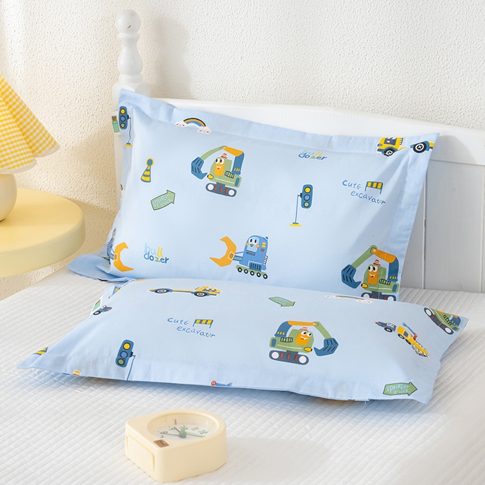 91家纺网 家纺一手货源 找家纺 良佐生活 2025新款A类高支高密全棉压线儿童枕套纯棉学生枕头套 变形计