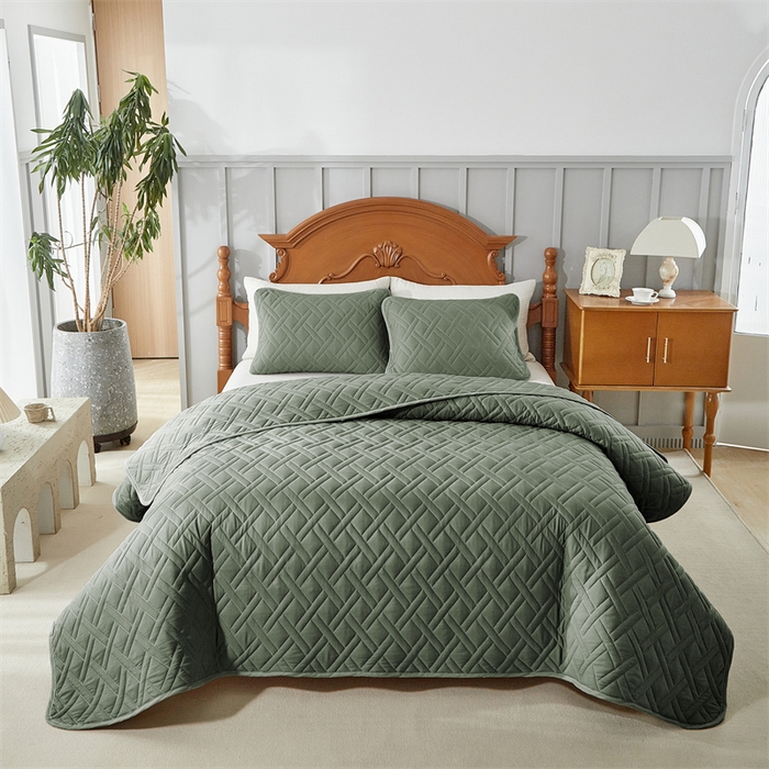 91家纺网 家纺一手货源 找家纺 温宁2025新款 跨境外贸专供直线格床盖 绿色