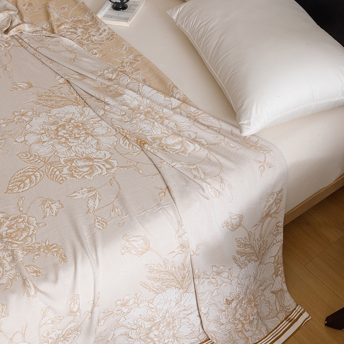 91家纺网 家纺一手货源 找家纺 朴尔家纺-2025年新款柔滑竹纤维双层纱布冷感毯毛巾被 漫花-驼