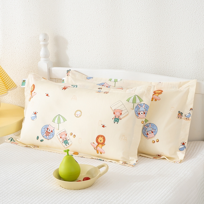 91家纺网 家纺一手货源 找家纺 良佐生活 2025新款A类高支高密全棉压线儿童枕套纯棉学生枕头套 小欢喜