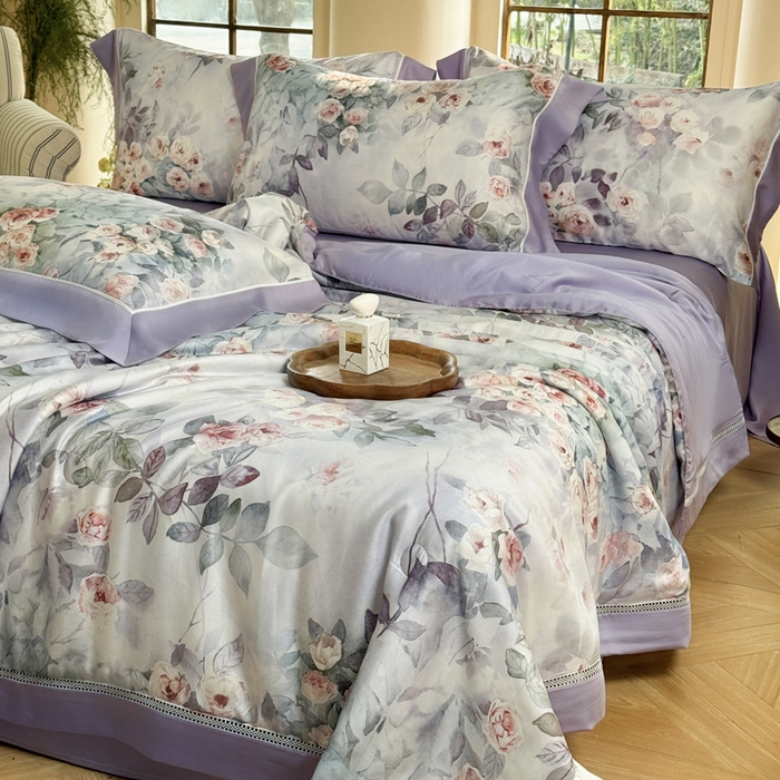 91家纺网 家纺一手货源 找家纺 娇逸家居 2025新品60支天丝数码印花高端夏被四件套 莫奈花园-紫