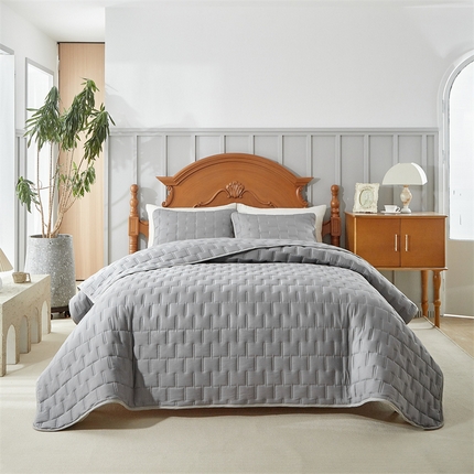 温宁2025新款 跨境外贸专供山字格床盖 银灰
