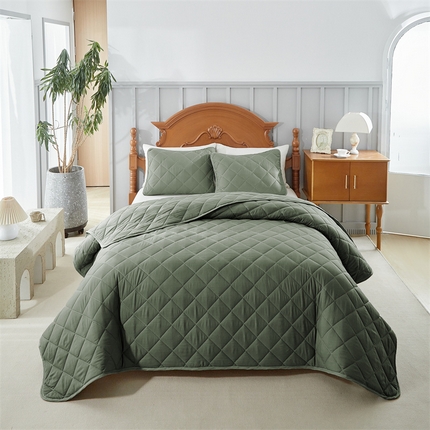 温宁2025新款跨境外贸专供斜方格床盖 绿色