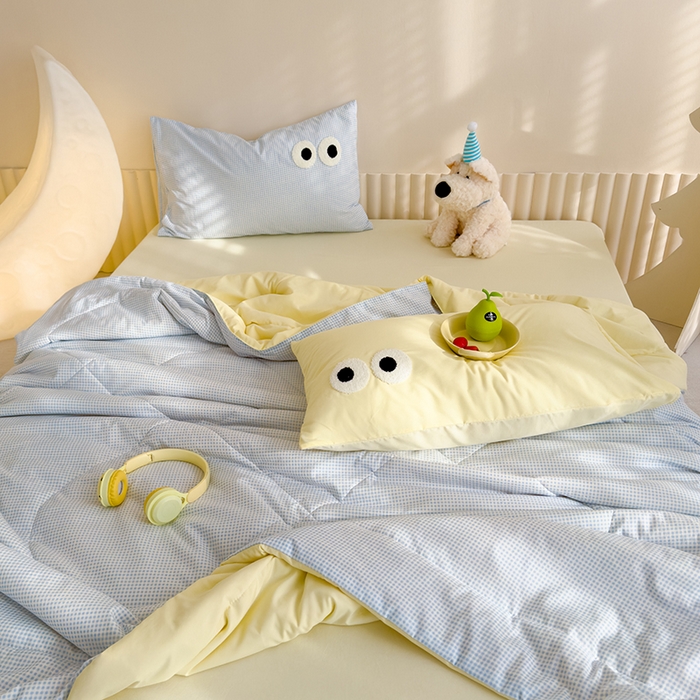 91家纺网 家纺一手货源 找家纺 老帅的工厂店 2025新款多巴胺水洗云朵棉大眼睛系列夏被四件套 海盐芝士