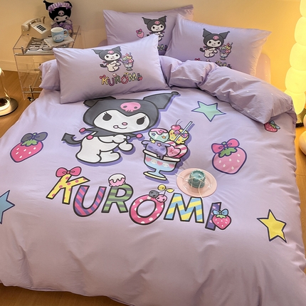 91家纺网 家纺一手货源 找家纺 蓝邻家纺 2025新款全棉大版三丽鸥四件套系列 草莓库洛米