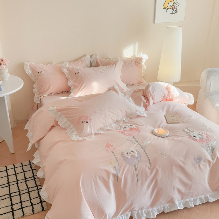 91家纺网 家纺一手货源 找家纺 蜜柚2025花边款贴布郁金香小兔 郁金香小兔 浅粉