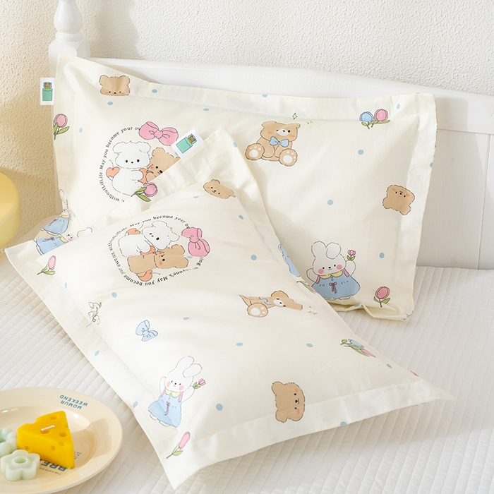 91家纺网 家纺一手货源 找家纺 良佐生活 2025新款A类高支高密全棉压线儿童枕套纯棉学生枕头套 心心相印