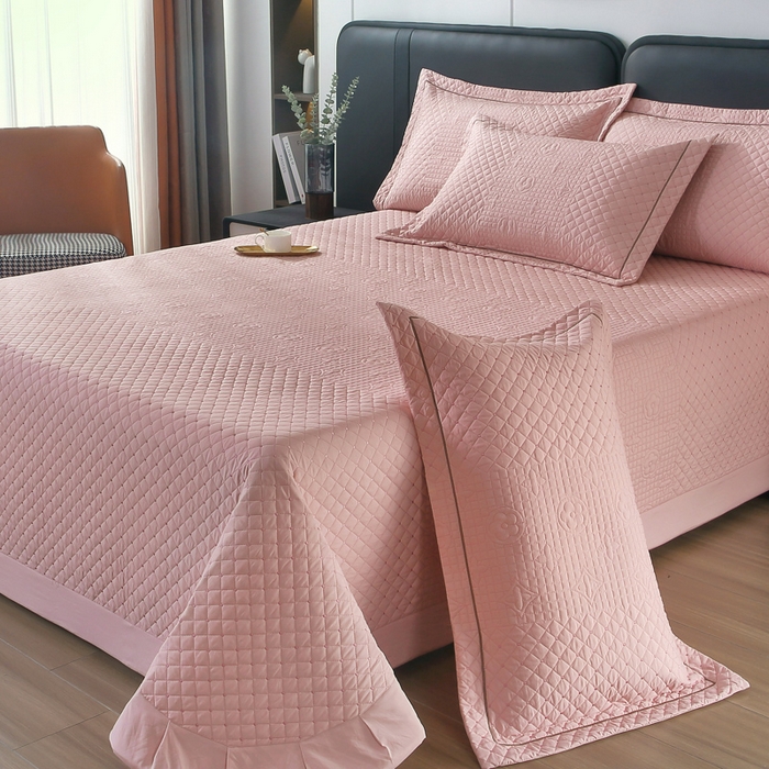 91家纺网 家纺一手货源 找家纺 （总）OL家纺2025新款玉锦缎纯色床盖三件套-巴格莉