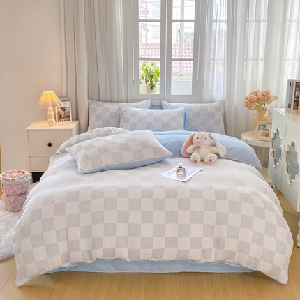 91家纺网 家纺一手货源 找家纺 （总）二八年华 2025新款渐变提花四件套