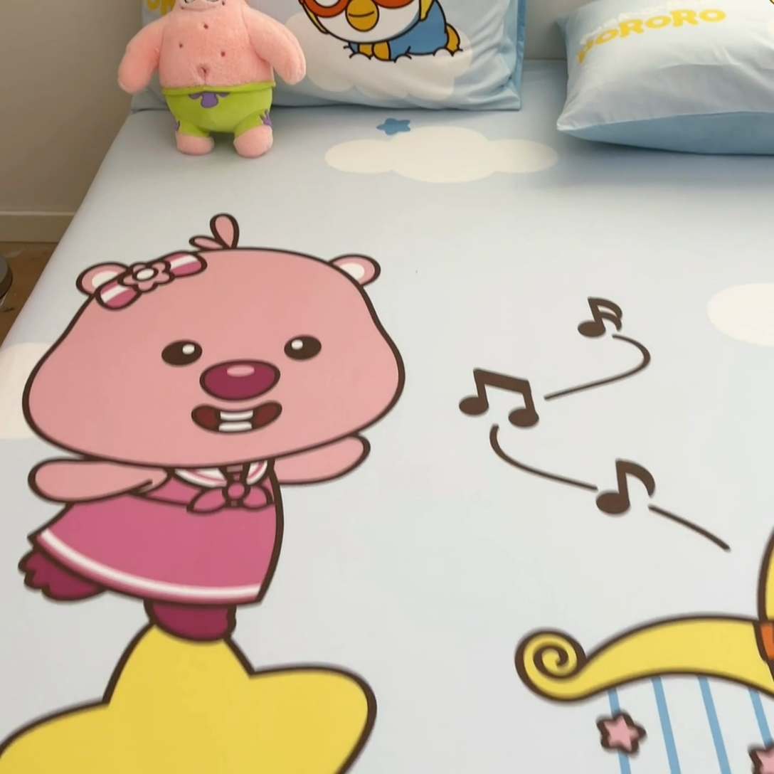 91家纺网 家纺一手货源 找家纺 金爱家 2025新款全棉大版单品波乐乐床笠 棉单品波乐乐-音乐派对