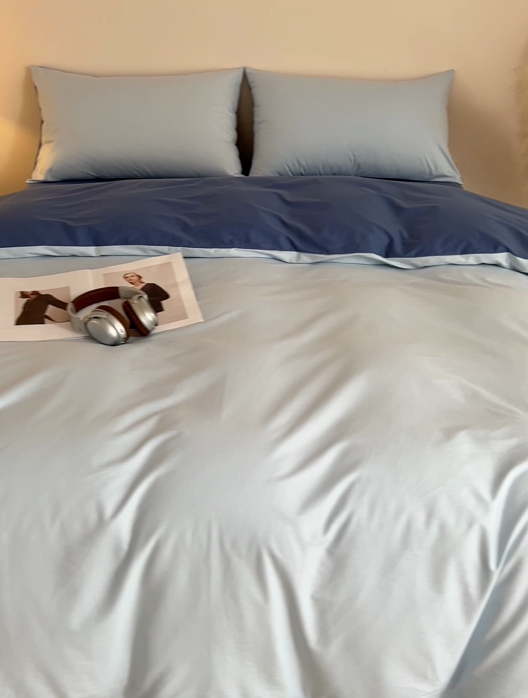 91家纺网 家纺一手货源 找家纺 泽西家纺2025新款A类全棉双拼纯色纯棉单被套 浅蓝+深蓝