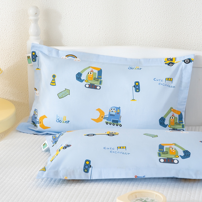 91家纺网 家纺一手货源 找家纺 良佐生活 2025新款A类高支高密全棉压线儿童枕套纯棉学生枕头套 变形计