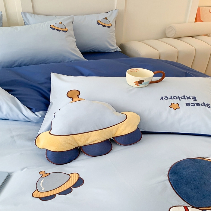 91家纺网 家纺一手货源 找家纺 蜜柚2025新款全棉纯棉贴布绣四件套 宇航员