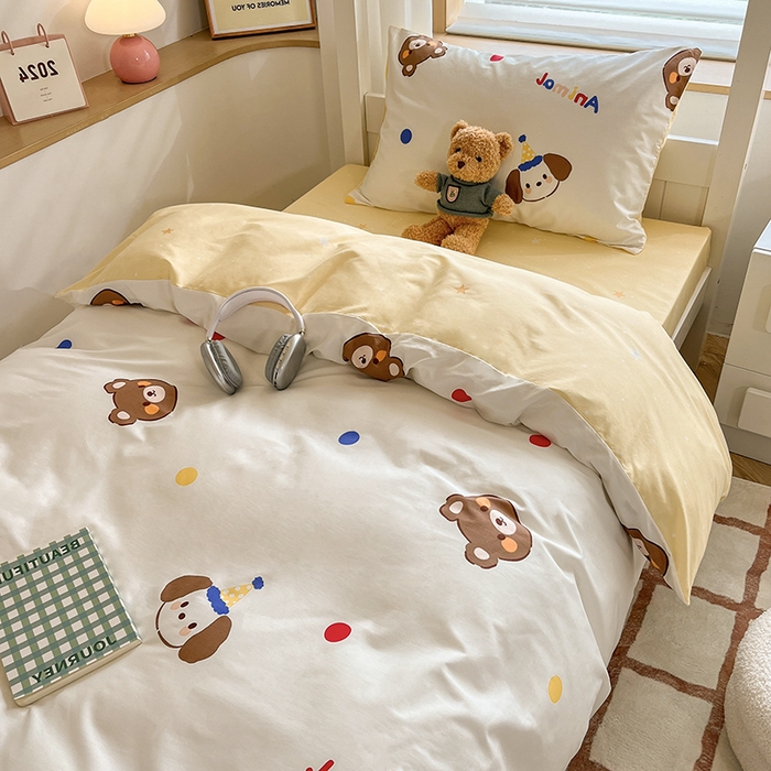 91家纺网 家纺一手货源 找家纺 慕尚家纺 2025新款全棉印花学生三件套套件 艾米熊