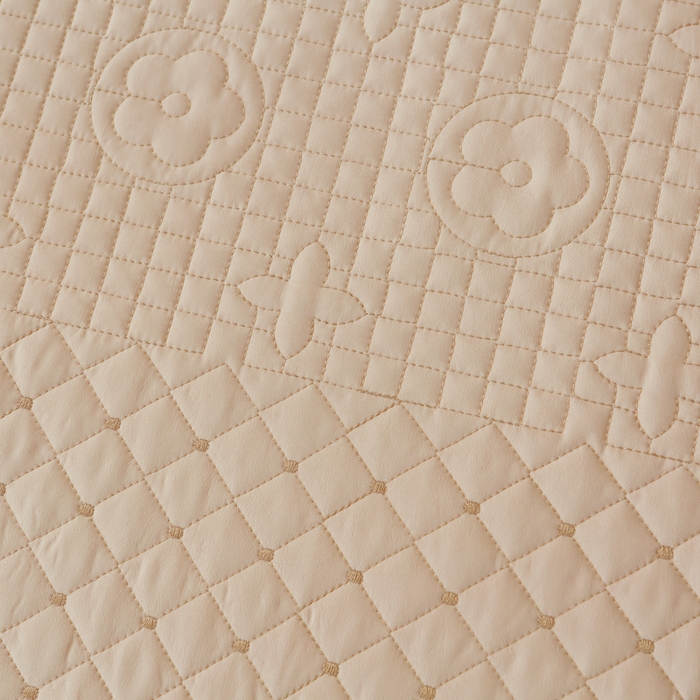 91家纺网 家纺一手货源 找家纺 OL家纺2025新款玉锦缎纯色床盖三件套-巴格莉 香槟色