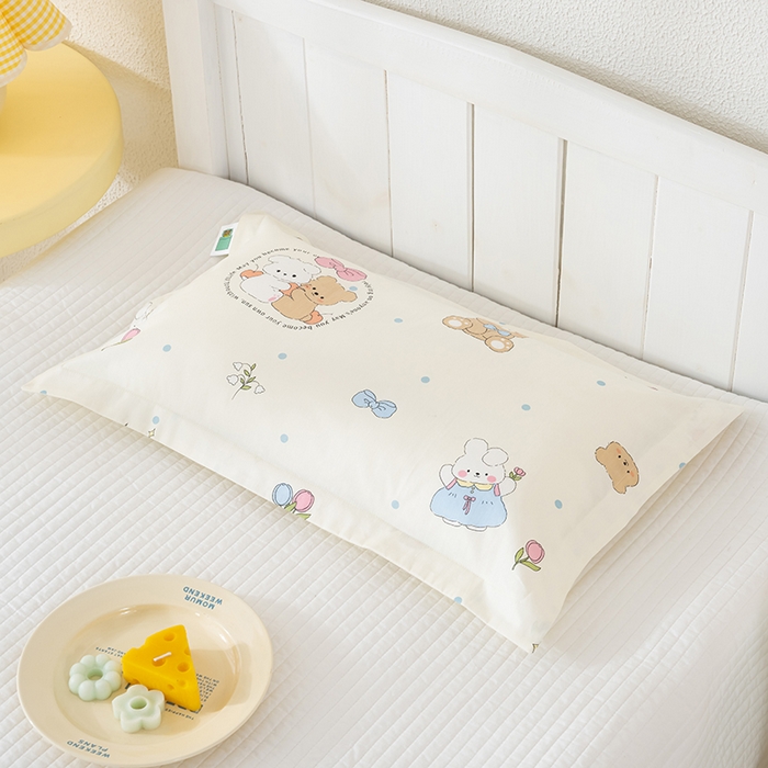 91家纺网 家纺一手货源 找家纺 良佐生活 2025新款A类高支高密全棉压线儿童枕套纯棉学生枕头套 心心相印