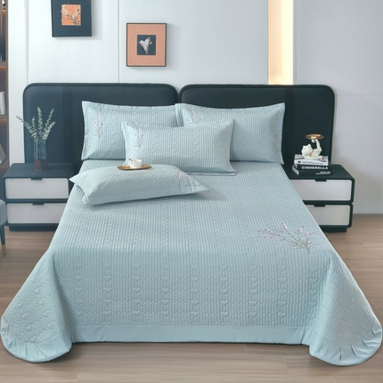 91家纺网 家纺一手货源 找家纺 （总）OL家纺2025新款玉锦缎纯色床盖三件套-薰衣草