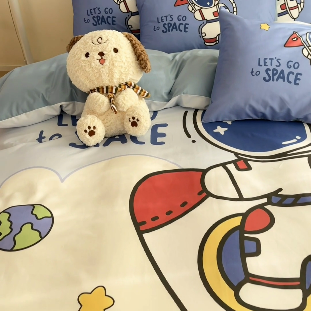 91家纺网 家纺一手货源 找家纺 金爱家 2025新款太空人纯棉四件套 火箭太空人