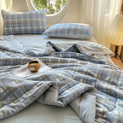 老帅的工厂店 2025新款云朵棉无印风格子夏被 麦田蓝