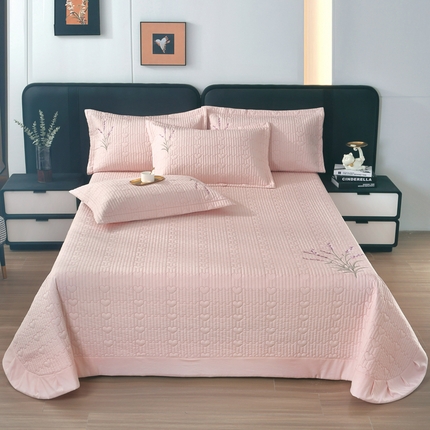 91家纺网 家纺一手货源 找家纺 （总）OL家纺2025新款玉锦缎纯色床盖三件套-薰衣草