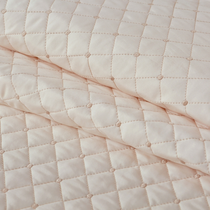 91家纺网 家纺一手货源 找家纺 OL家纺2025新款玉锦缎纯色床盖三件套-巴格莉 米色