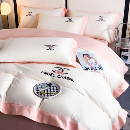 91家纺网 家纺一手货源 找家纺 KA家纺 2025春夏新品60S全棉绣花礼盒装四件套-相约系列 相约粉拼白