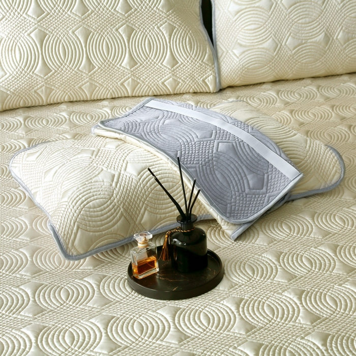 91家纺网 家纺一手货源 找家纺 OL家纺2025新款冰丝绸夏被床盖款三件套 柠檬黄