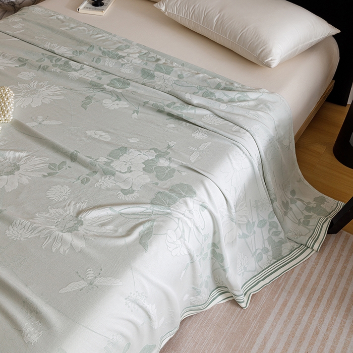 91家纺网 家纺一手货源 找家纺 朴尔家纺-2025年新款柔滑竹纤维双层纱布冷感毯毛巾被 浅花漫-绿