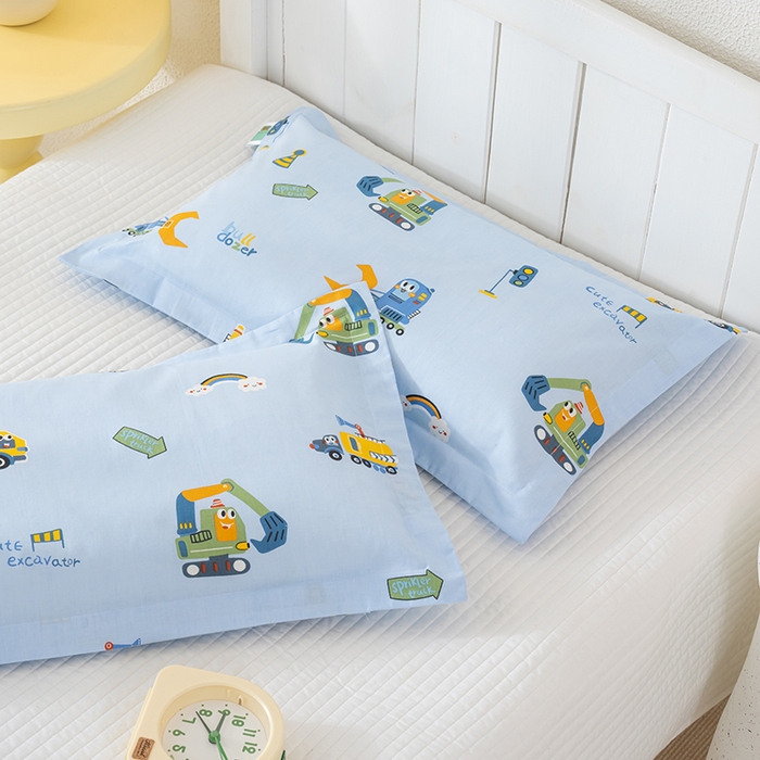 91家纺网 家纺一手货源 找家纺 良佐生活 2025新款A类高支高密全棉压线儿童枕套纯棉学生枕头套 变形计