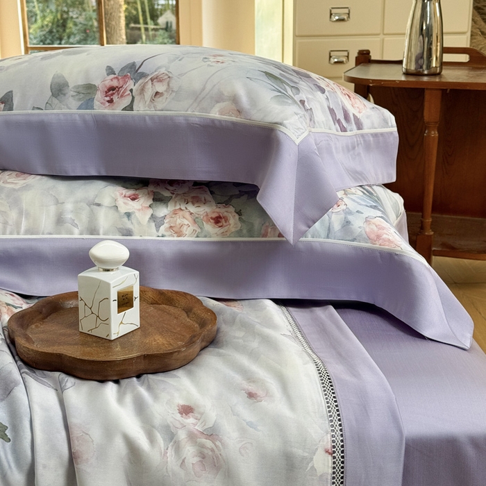 91家纺网 家纺一手货源 找家纺 娇逸家居 2025新品60支天丝数码印花高端夏被四件套 莫奈花园-紫