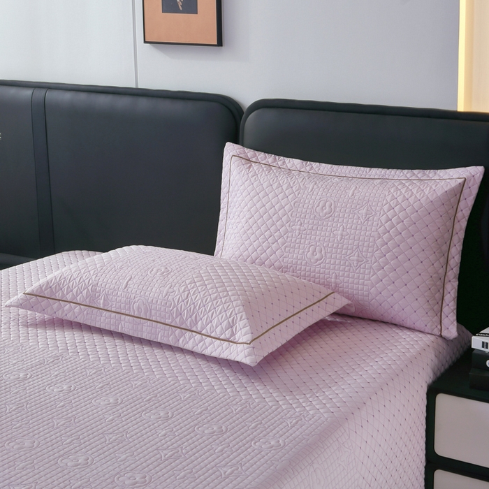 91家纺网 家纺一手货源 找家纺 OL家纺2025新款玉锦缎纯色床盖三件套-巴格莉 紫色