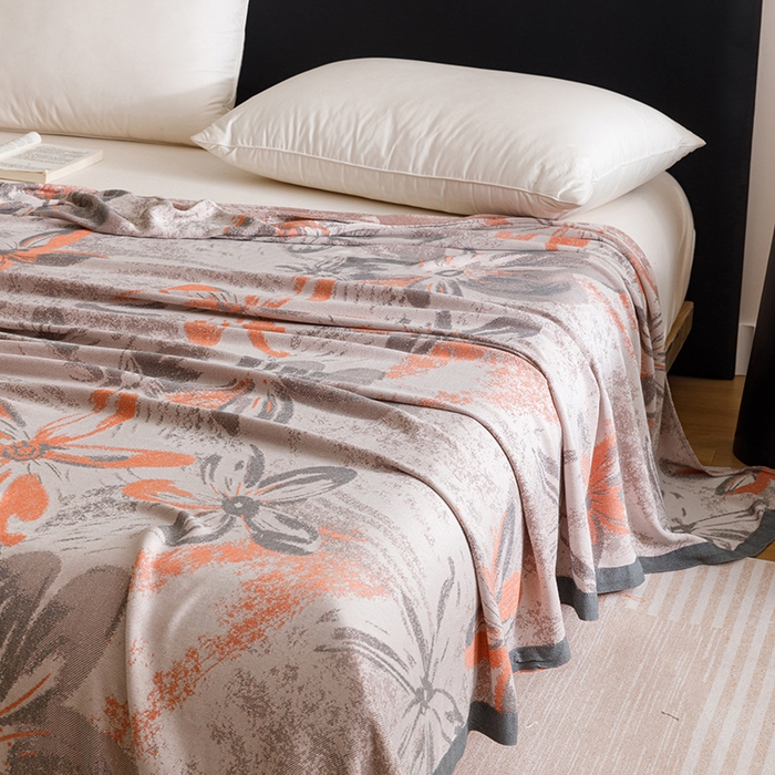 91家纺网 家纺一手货源 找家纺 朴尔家纺-2025年新款柔滑竹纤维双层纱布冷感毯毛巾被 花影-橘