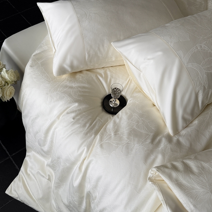 91家纺网 家纺一手货源 找家纺 鹿班家居 2025年春夏款100S长绒棉精美提花四件套-夏日暮野（标准会员-20元） 夏日暮野-白色