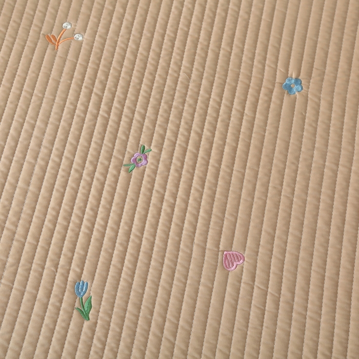 91家纺网 家纺一手货源 找家纺 OL家纺2025新款天丝床盖三件套系列-清新交响曲 枣栗色