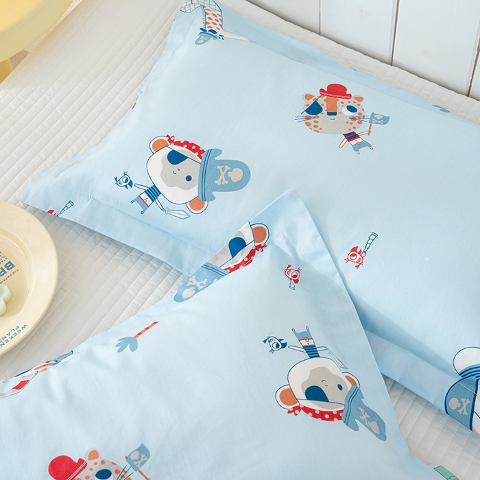 91家纺网 家纺一手货源 找家纺 良佐生活 2025新款A类高支高密全棉压线儿童枕套纯棉学生枕头套 海盗历险记