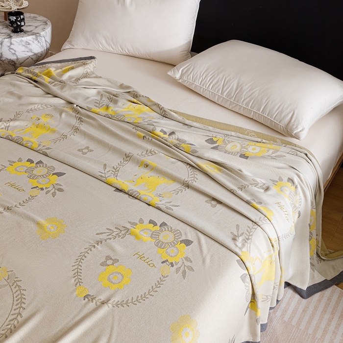 91家纺网 家纺一手货源 找家纺 朴尔家纺-2025年新款柔滑竹纤维双层纱布冷感毯毛巾被 若花镜-黄