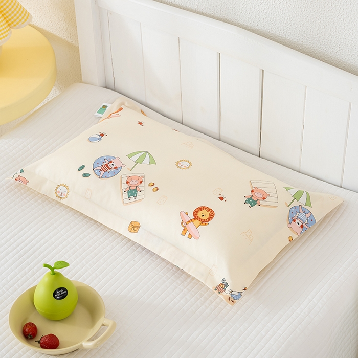 91家纺网 家纺一手货源 找家纺 良佐生活 2025新款A类高支高密全棉压线儿童枕套纯棉学生枕头套 小欢喜