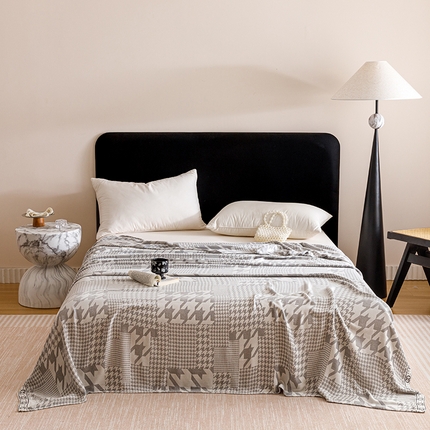 91家纺网 家纺一手货源 找家纺 （总）朴尔家纺-2025年新款柔滑竹纤维双层纱布冷感毯毛巾被