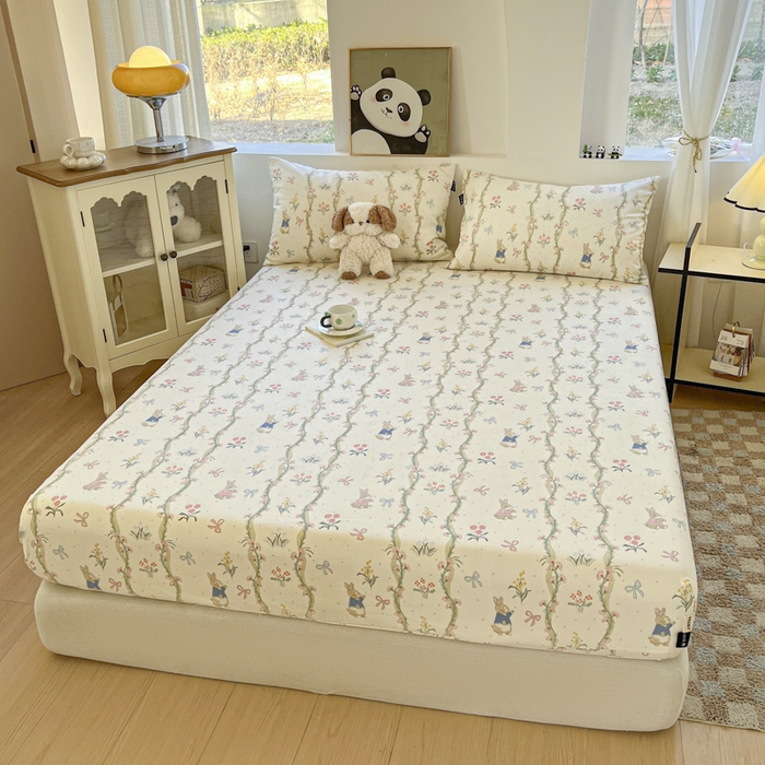 91家纺网 家纺一手货源 找家纺 鑫钰 2025新款纯棉老粗布单床笠-卡通系列 蔓藤免