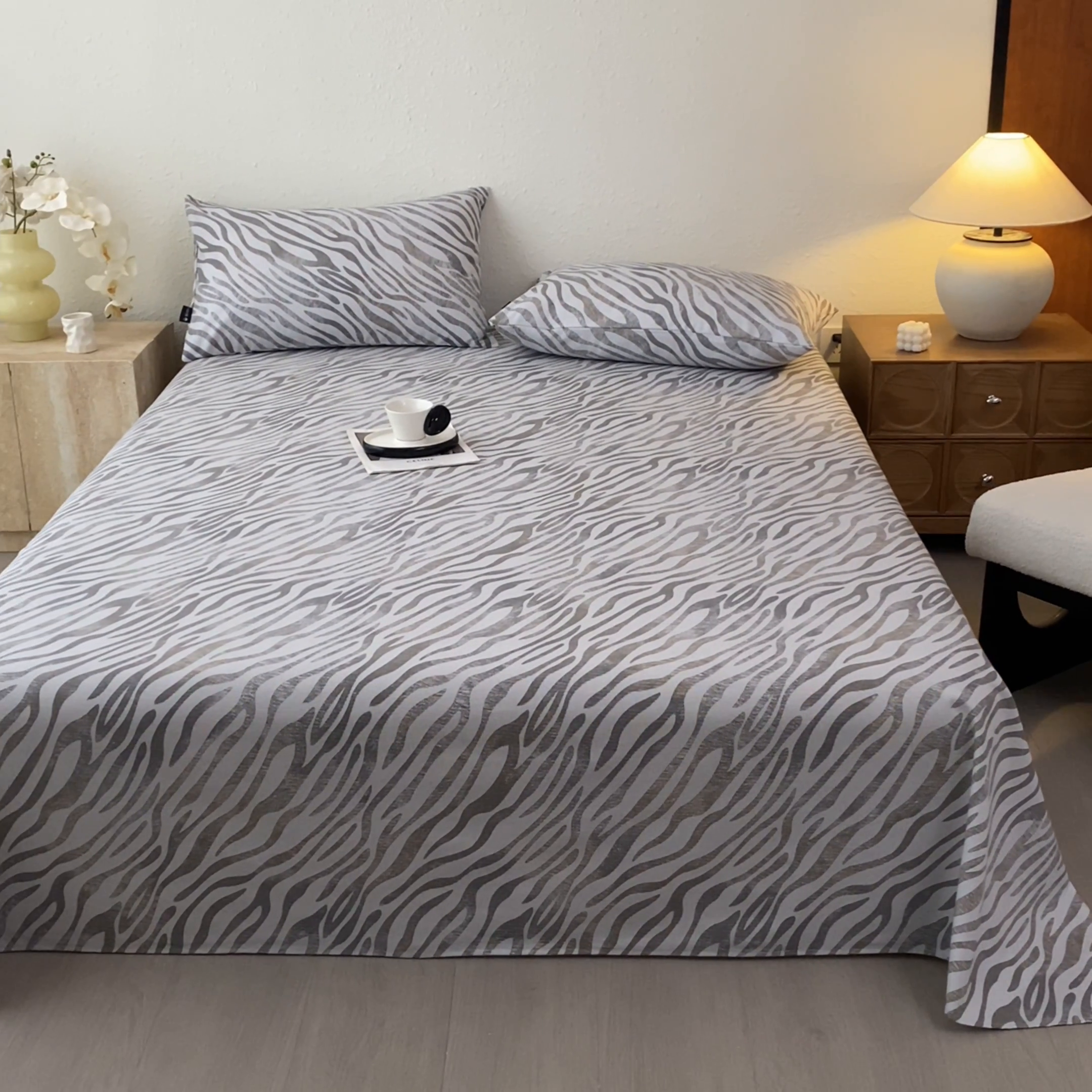 91家纺网 家纺一手货源 找家纺 鑫钰 2025新款老粗布床单床笠系列-格纹系列 豹纹灰